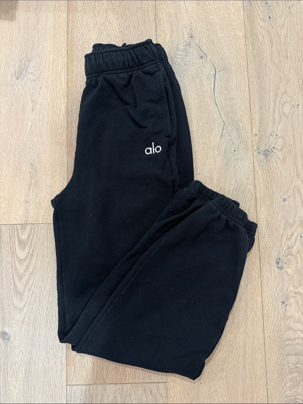 ALO Yoga Women Black Jogger Sweatpants with White Logo